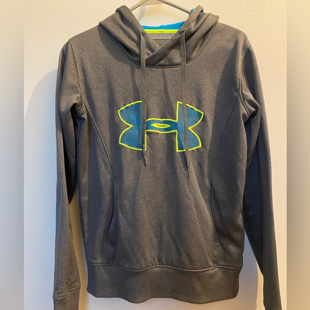 Women’s Under Armour Dark Gray ColdGear Semi fitted Hoodie size Small